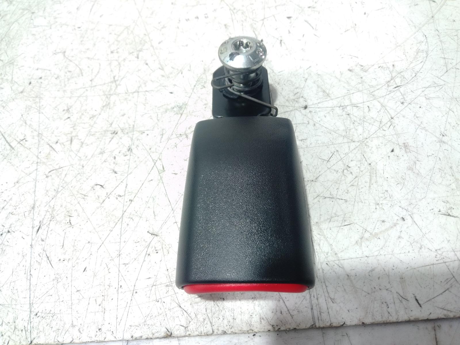 Seat_Belt_Stalk
