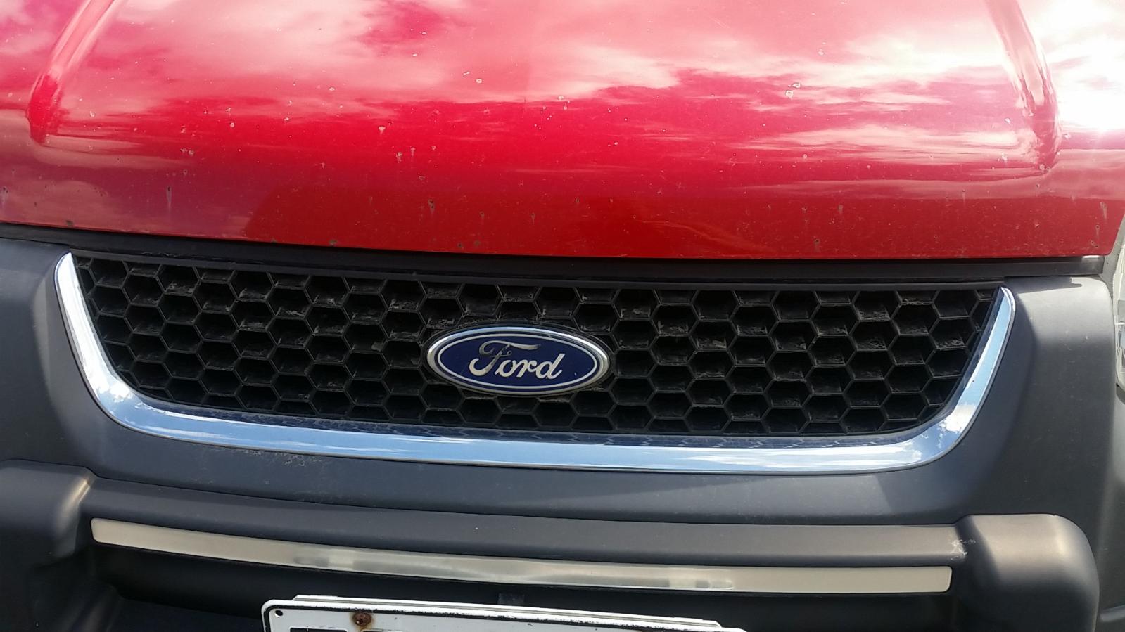 Ford Escape - EP 2001-2003