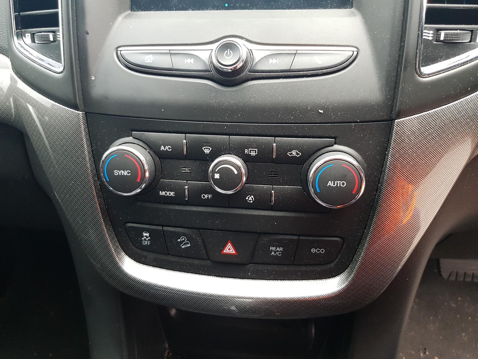 Holden Captiva - Captiva 7 2011-Present