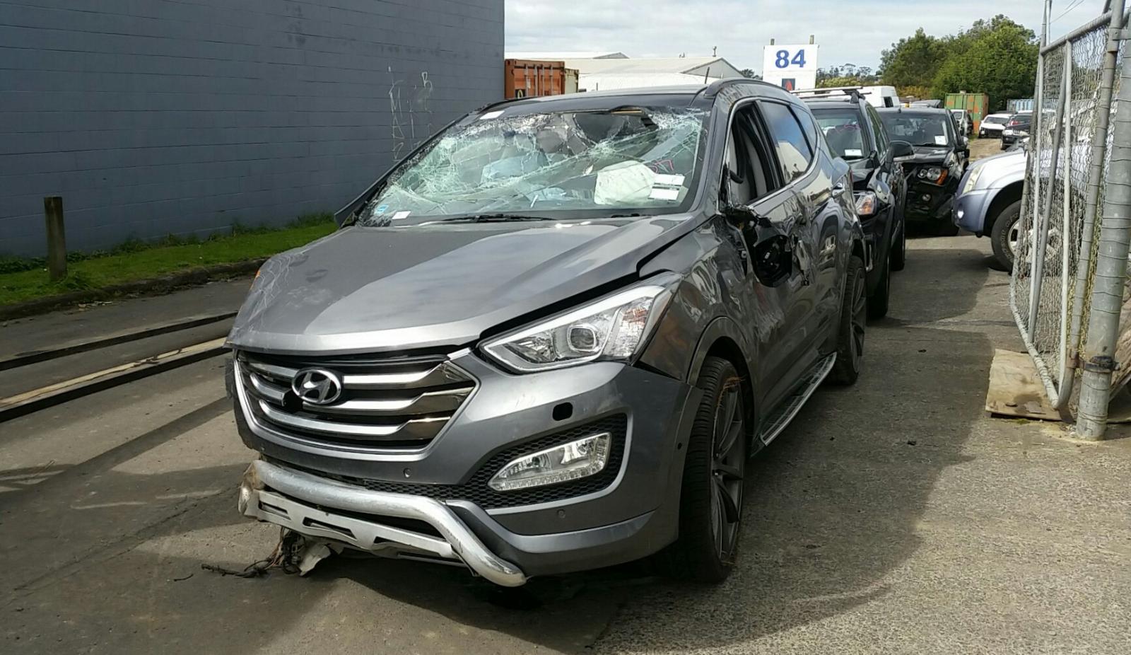 Hyundai Santa Fe - 2013-Present