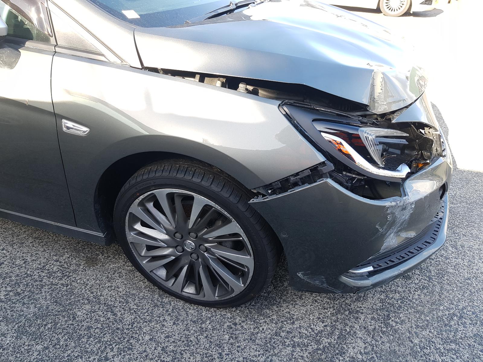 Holden Astra - J 2009-Present