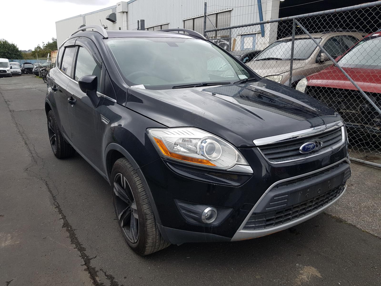 Ford Kuga - TE 2012-2013