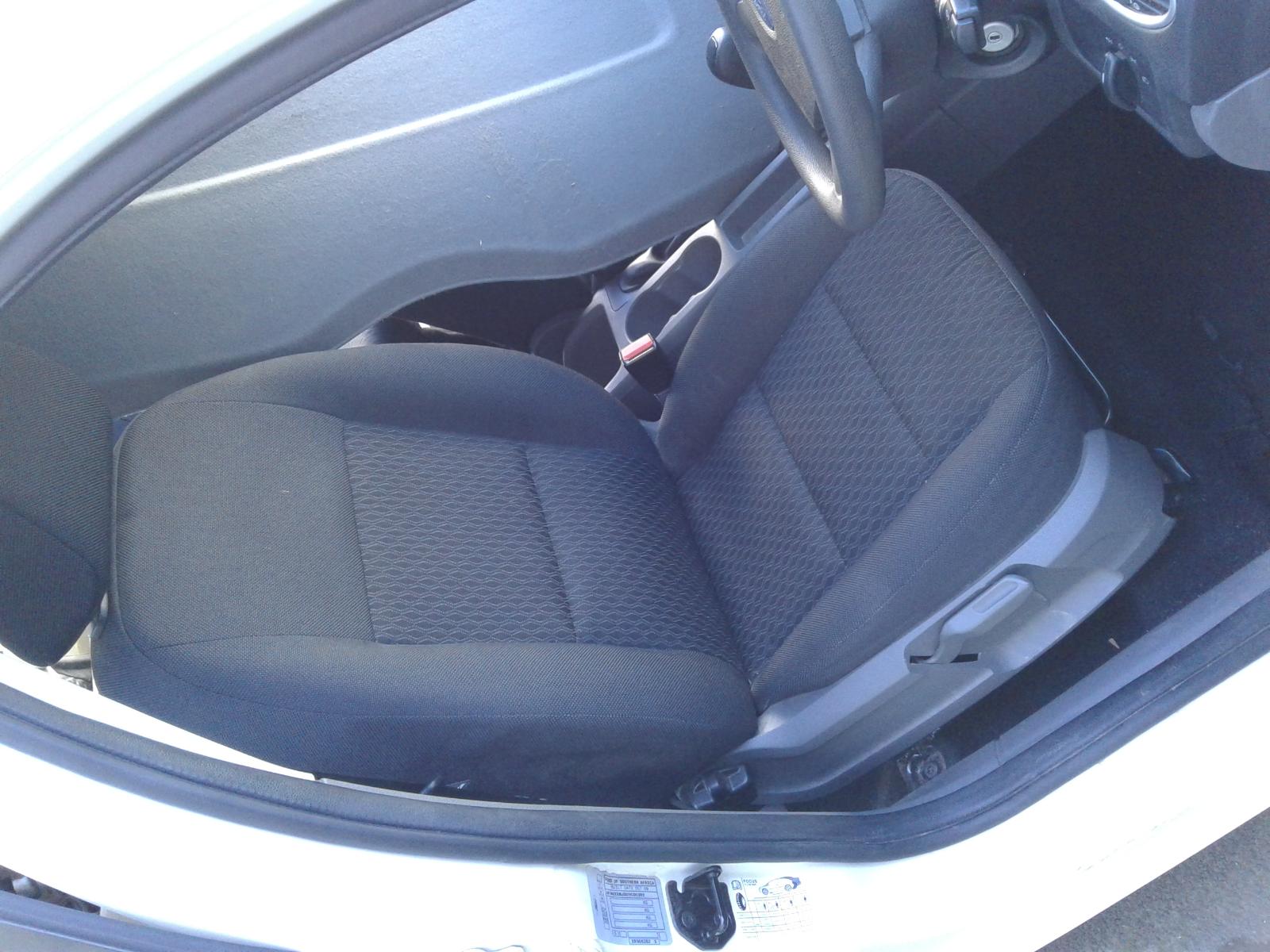 Ford Focus - LT-LV 2008-2011