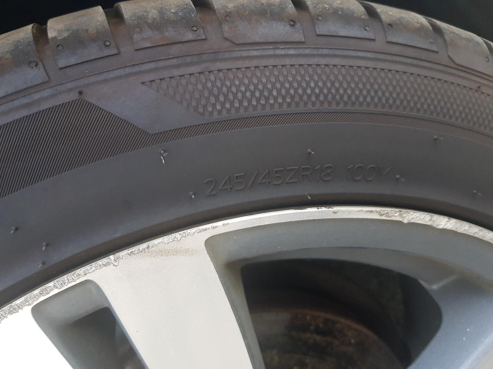 Holden Commodore - VF 2013-Present