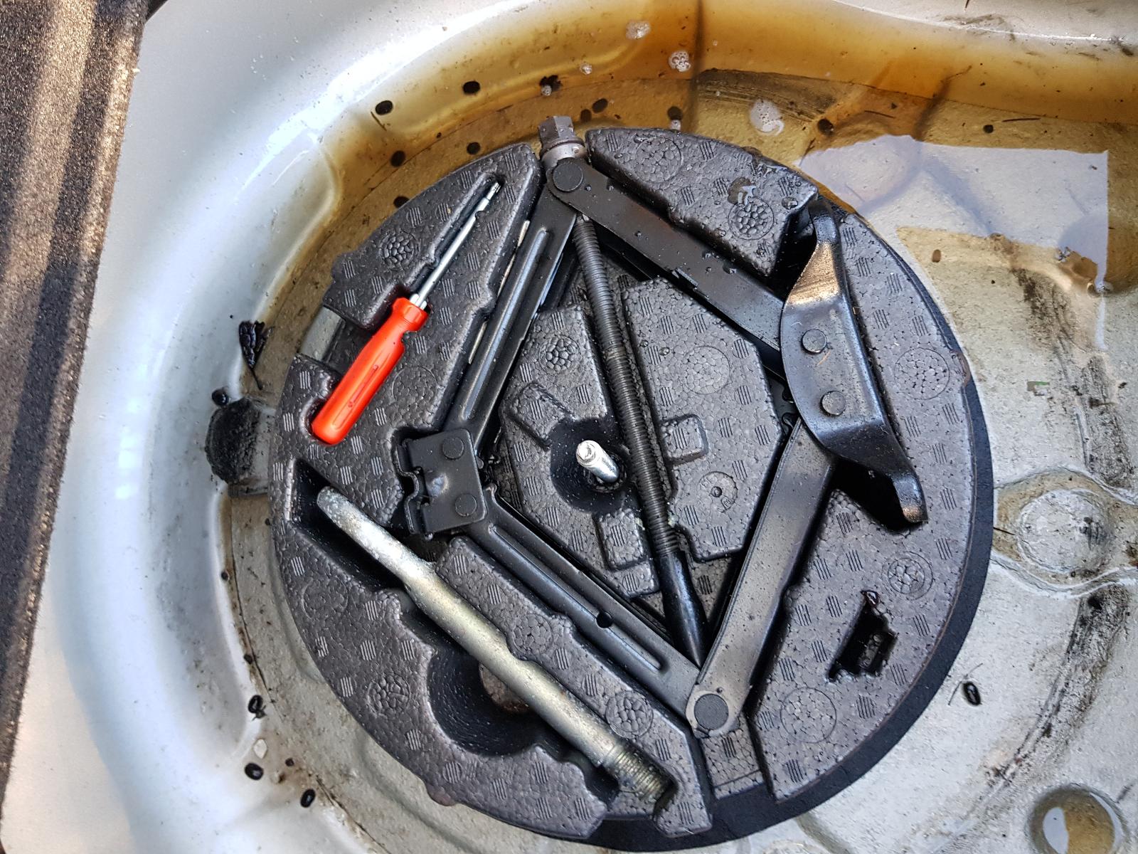 Holden Cruze - 2009-Present