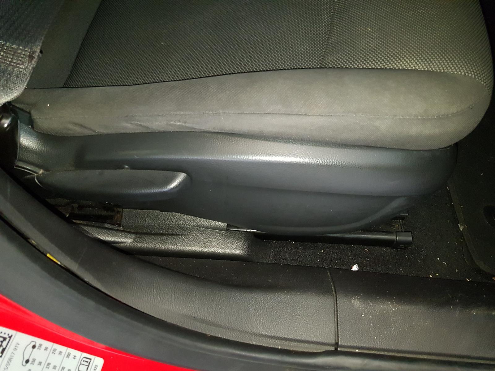 Holden Cruze - 2009-Present