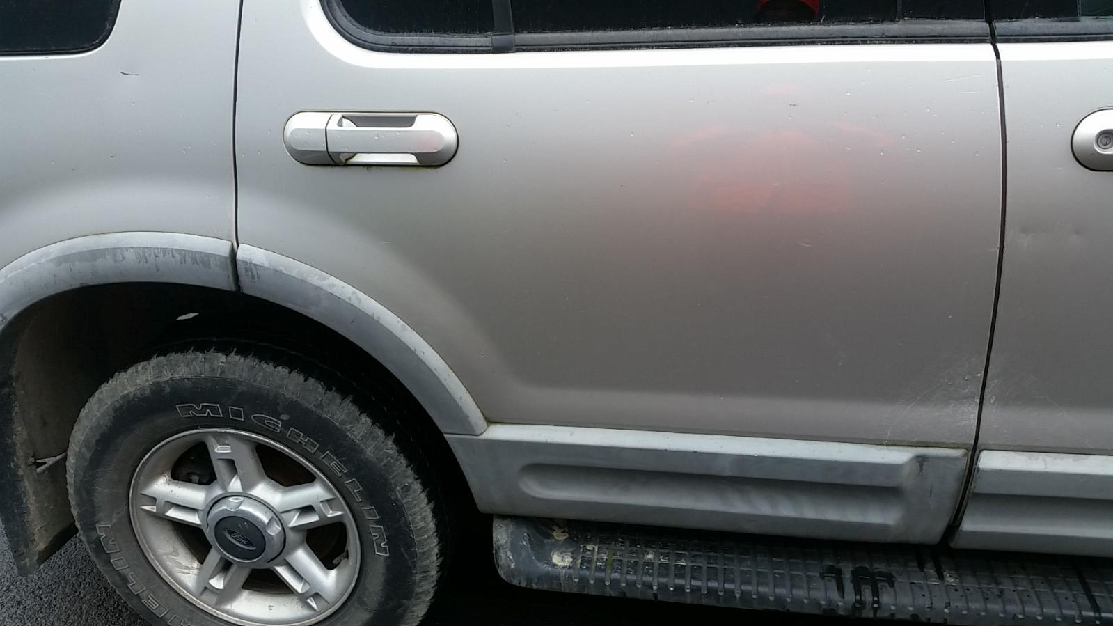 Ford Explorer - UT 2001-2005