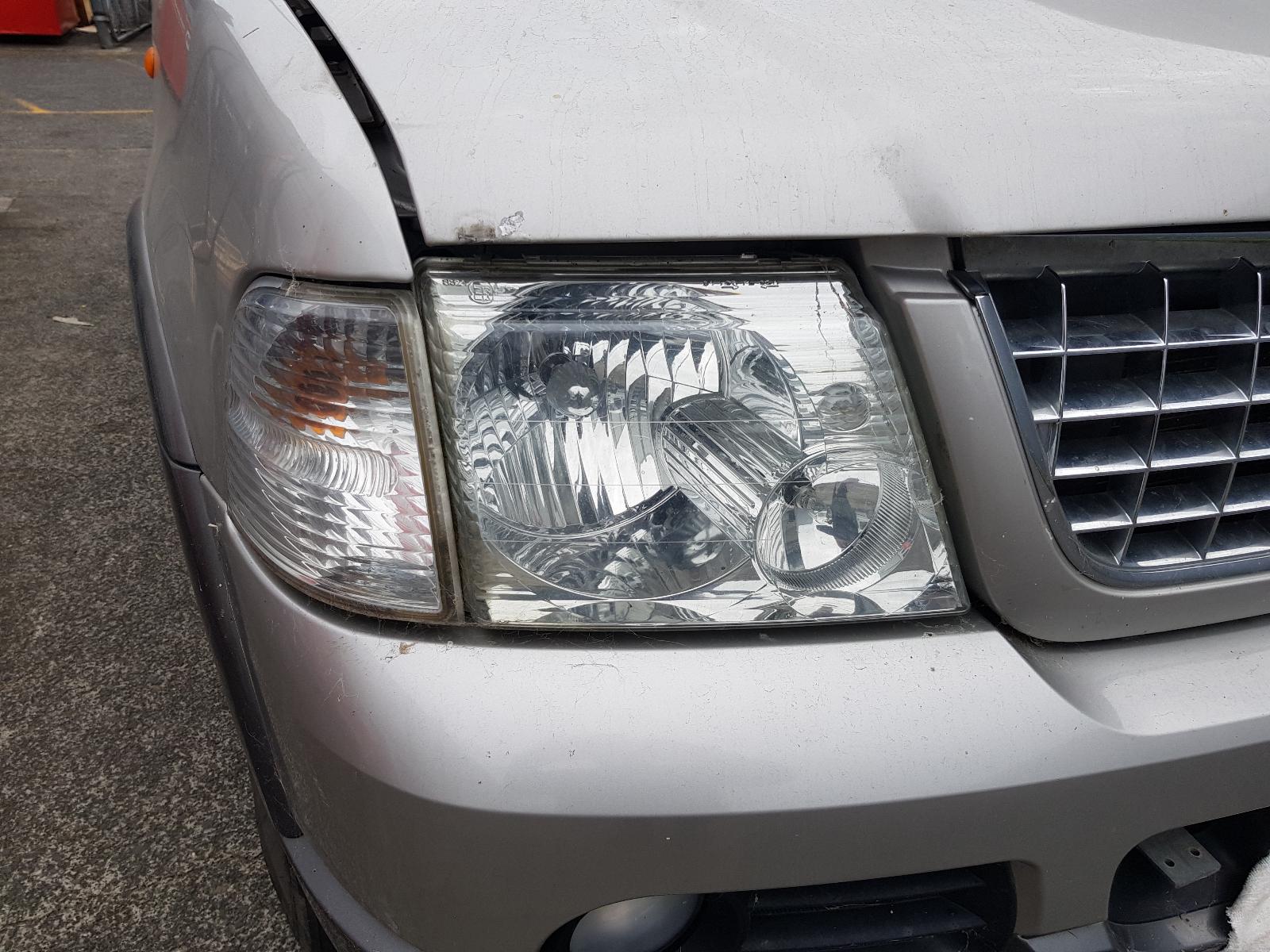 Ford Explorer - UT 2001-2005