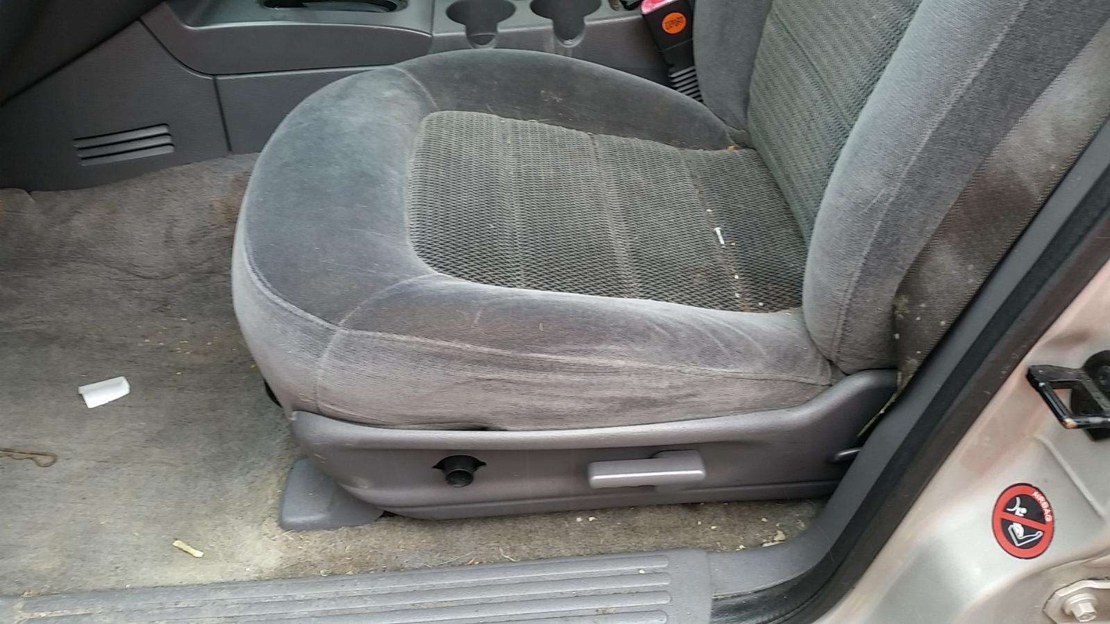 Ford Explorer - UT 2001-2005