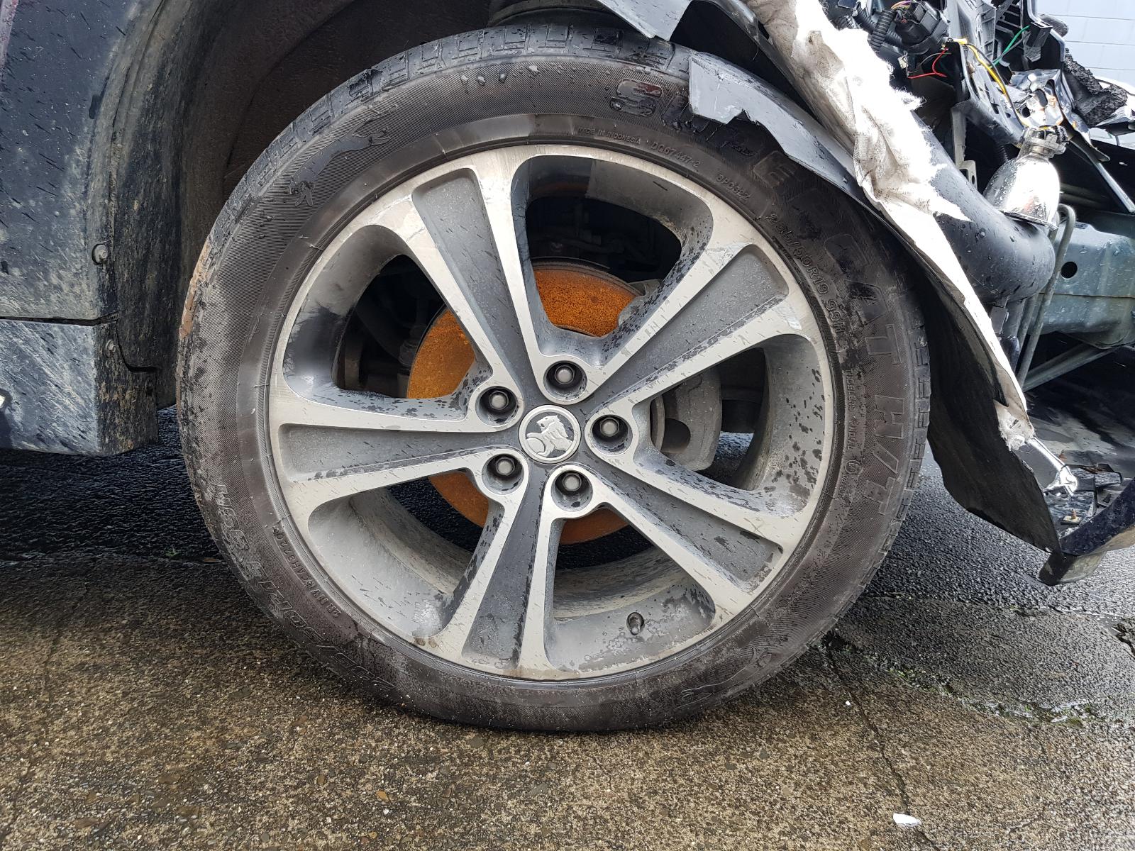 Holden Captiva - Captiva 7 2011-Present