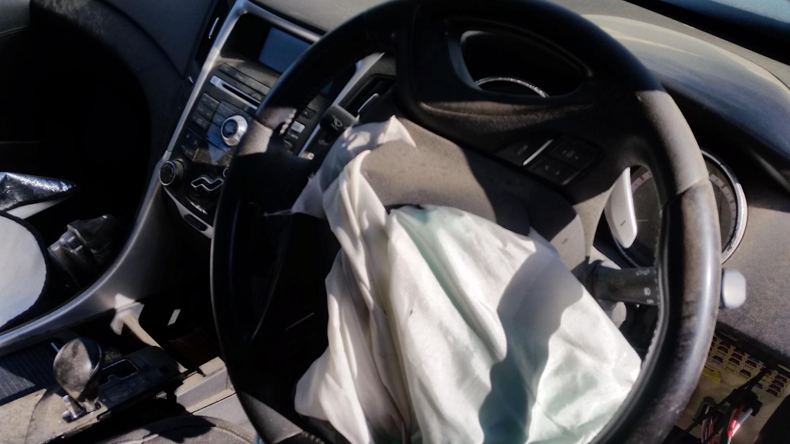 Hyundai i45 - 2010-2013