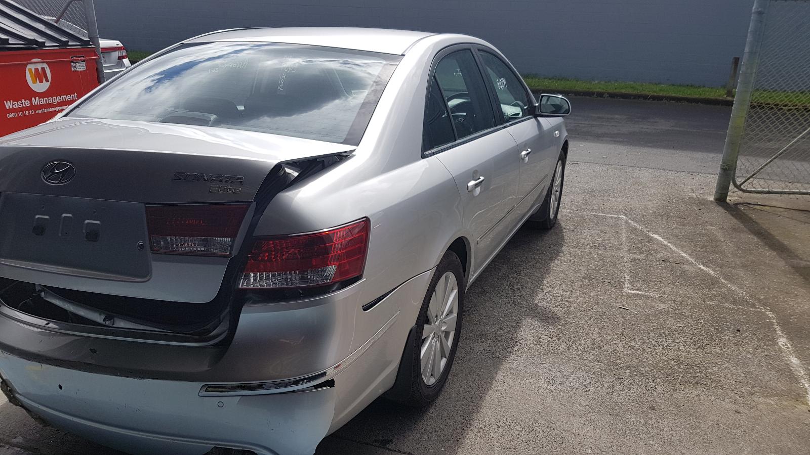 Hyundai Sonata - Other 2005-2010