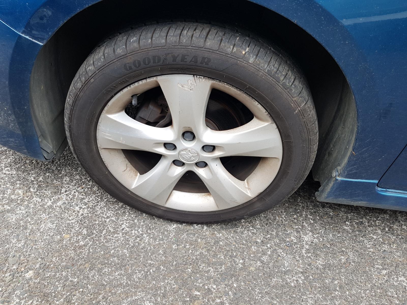 Holden Cruze - 2009-Present