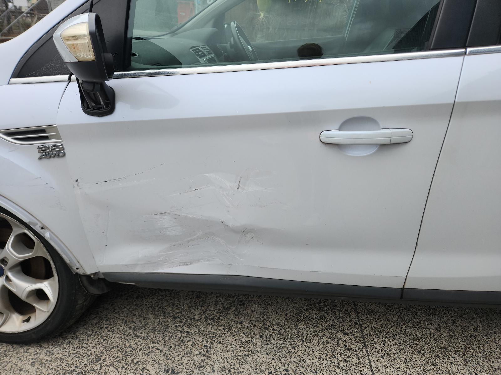 Ford Kuga - TE 2012-2013