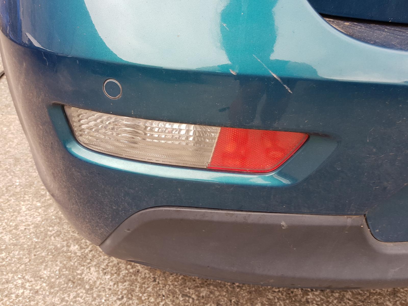 Holden Cruze - 2009-Present