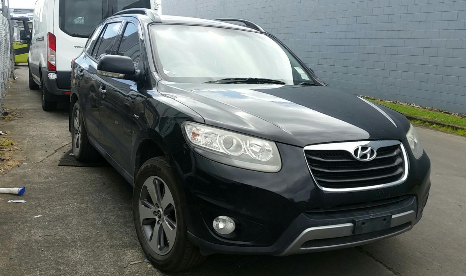 Hyundai Santa Fe - 2006-2012