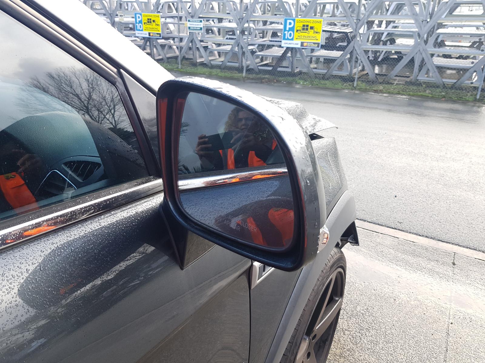 Holden Captiva - Captiva 7 2011-Present