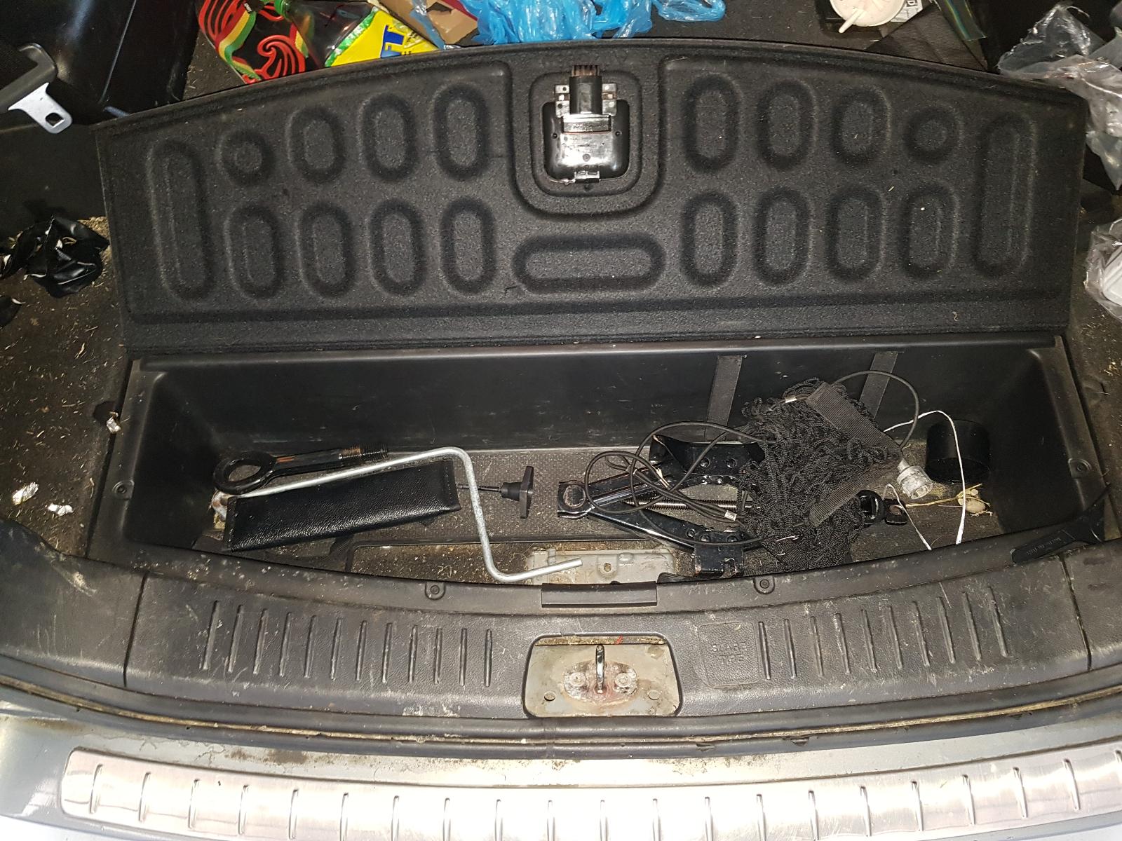 Holden Captiva - Captiva 7 2011-Present