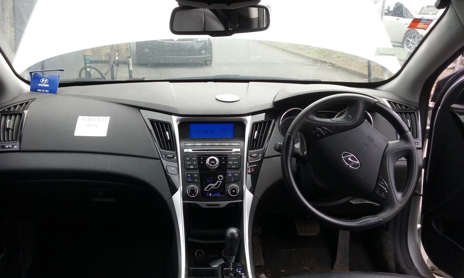 Hyundai i45 - 2010-2013