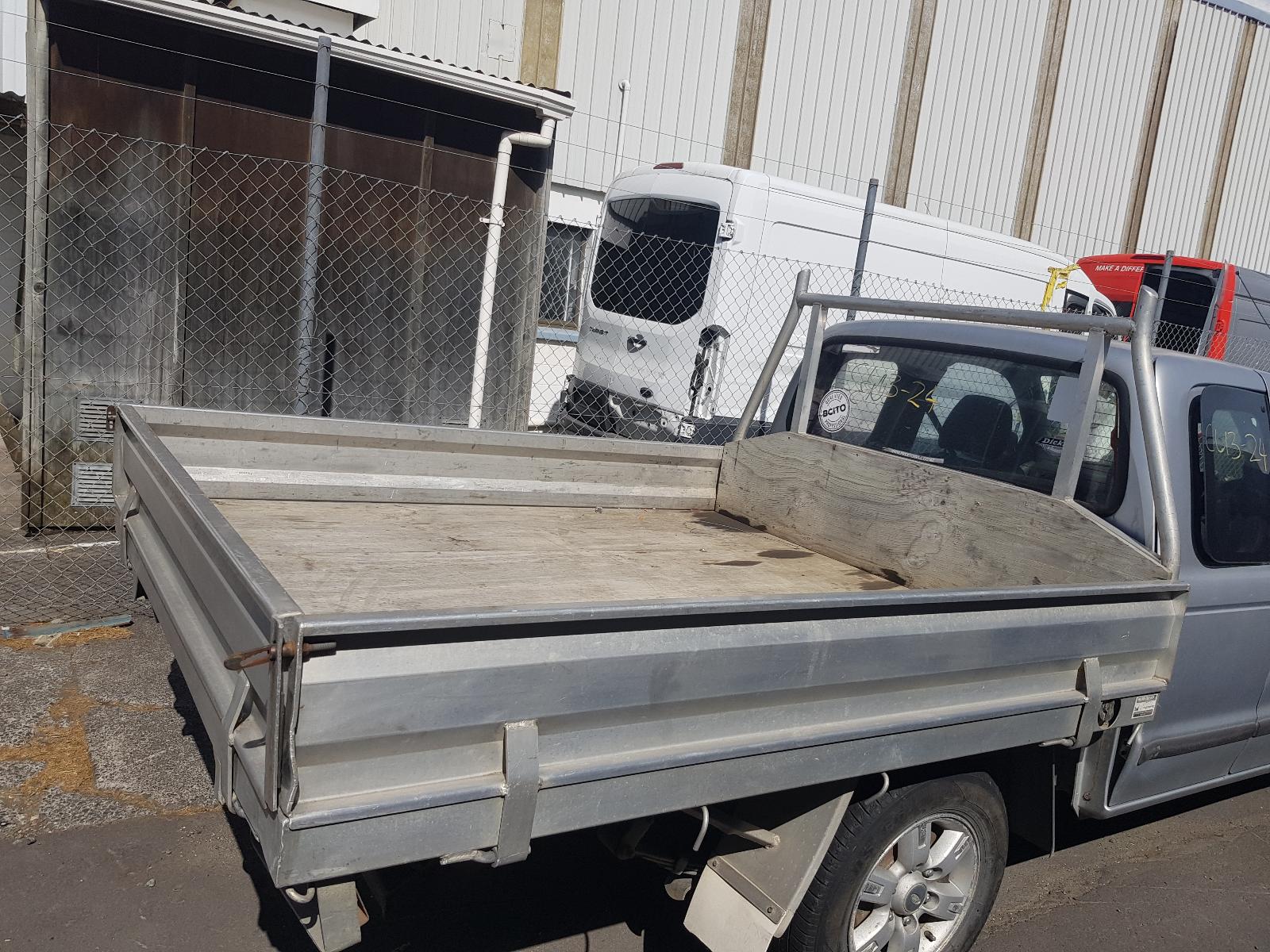 Ford Courier - 03-05