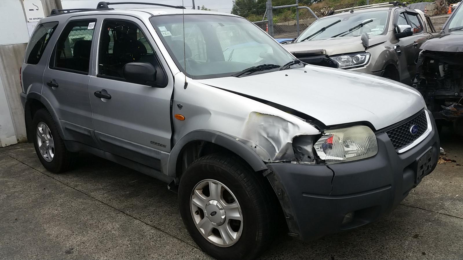 Ford Escape - EP 2001-2003