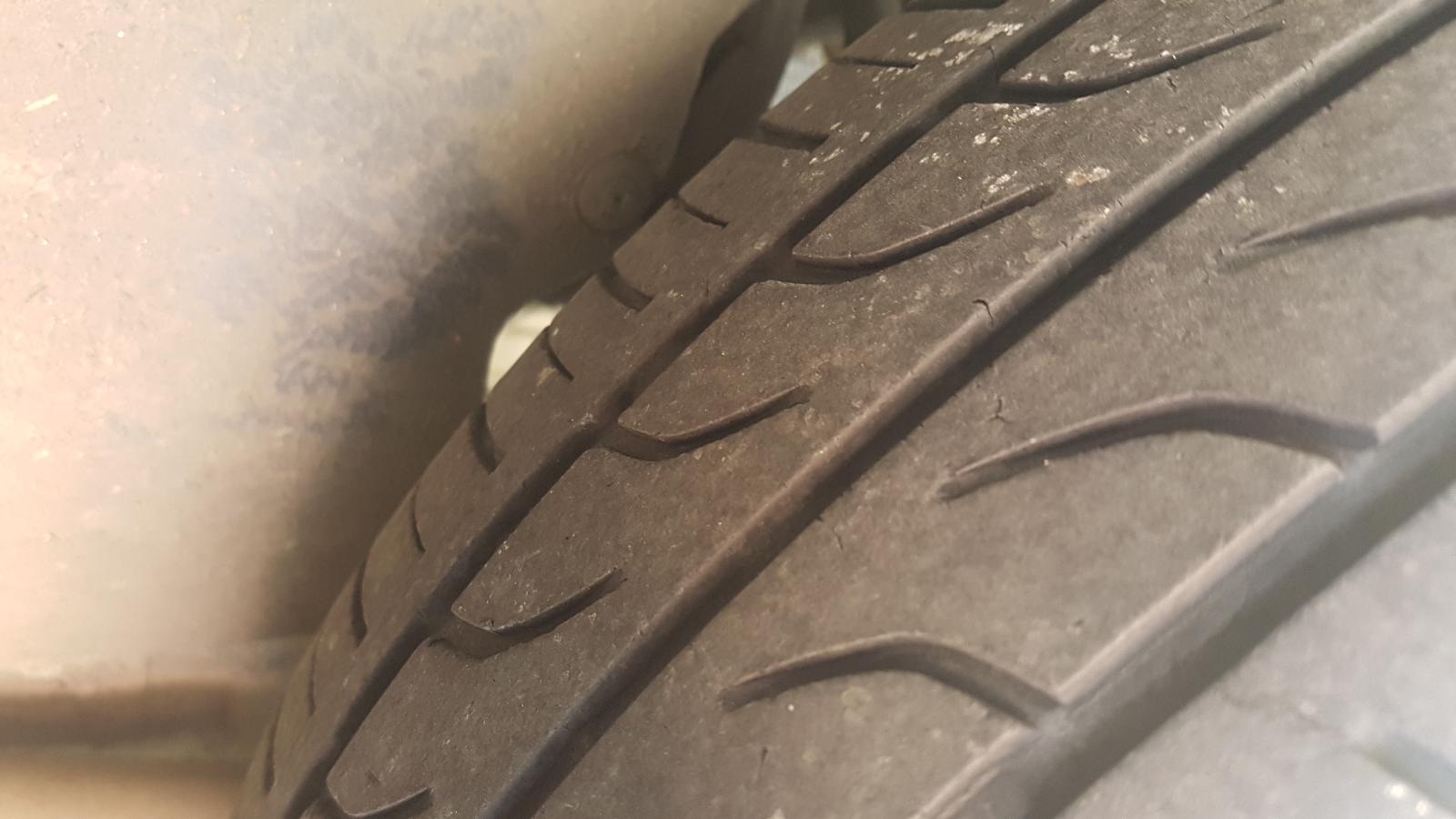 Holden Commodore - VY  2002-2004