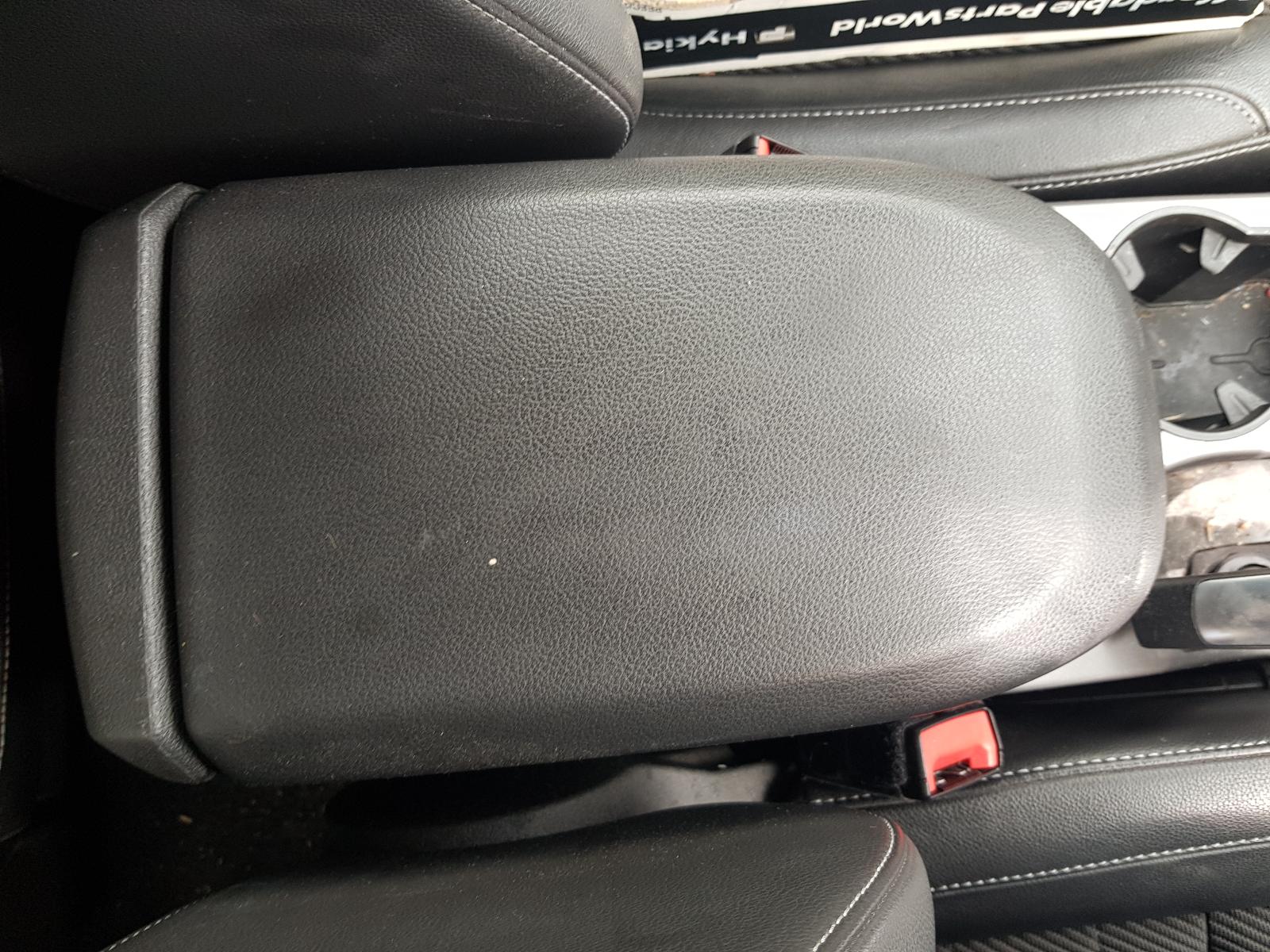 Ford Kuga - TF 2013-Present