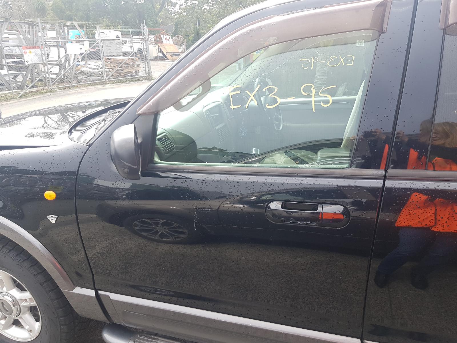 Ford Explorer - UT 2001-2005