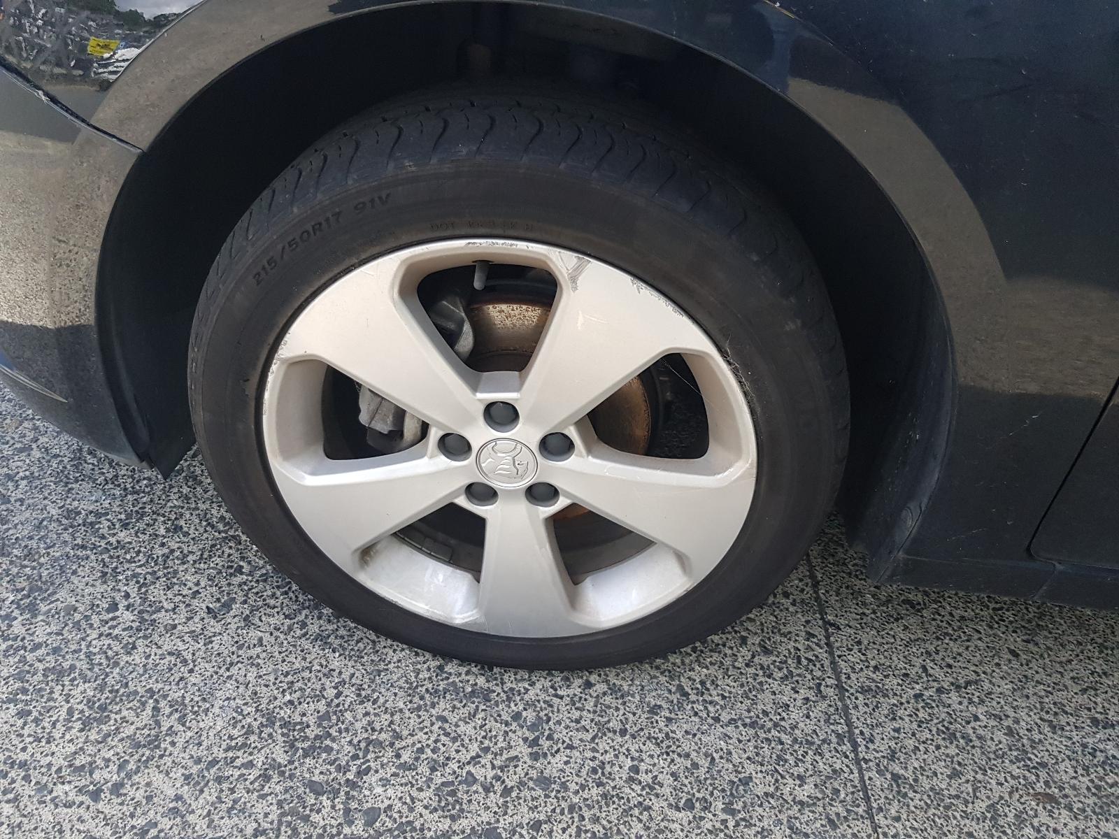 Holden Cruze - 2009-Present