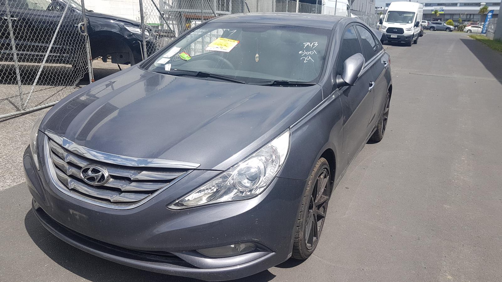 Hyundai i45 - 2010-2013