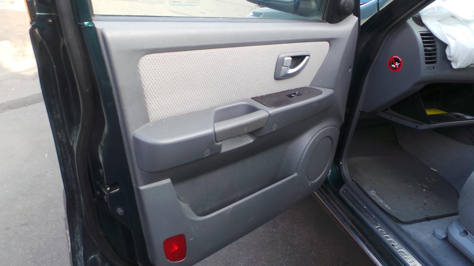 Hyundai Terracan - NM81 2001-2007