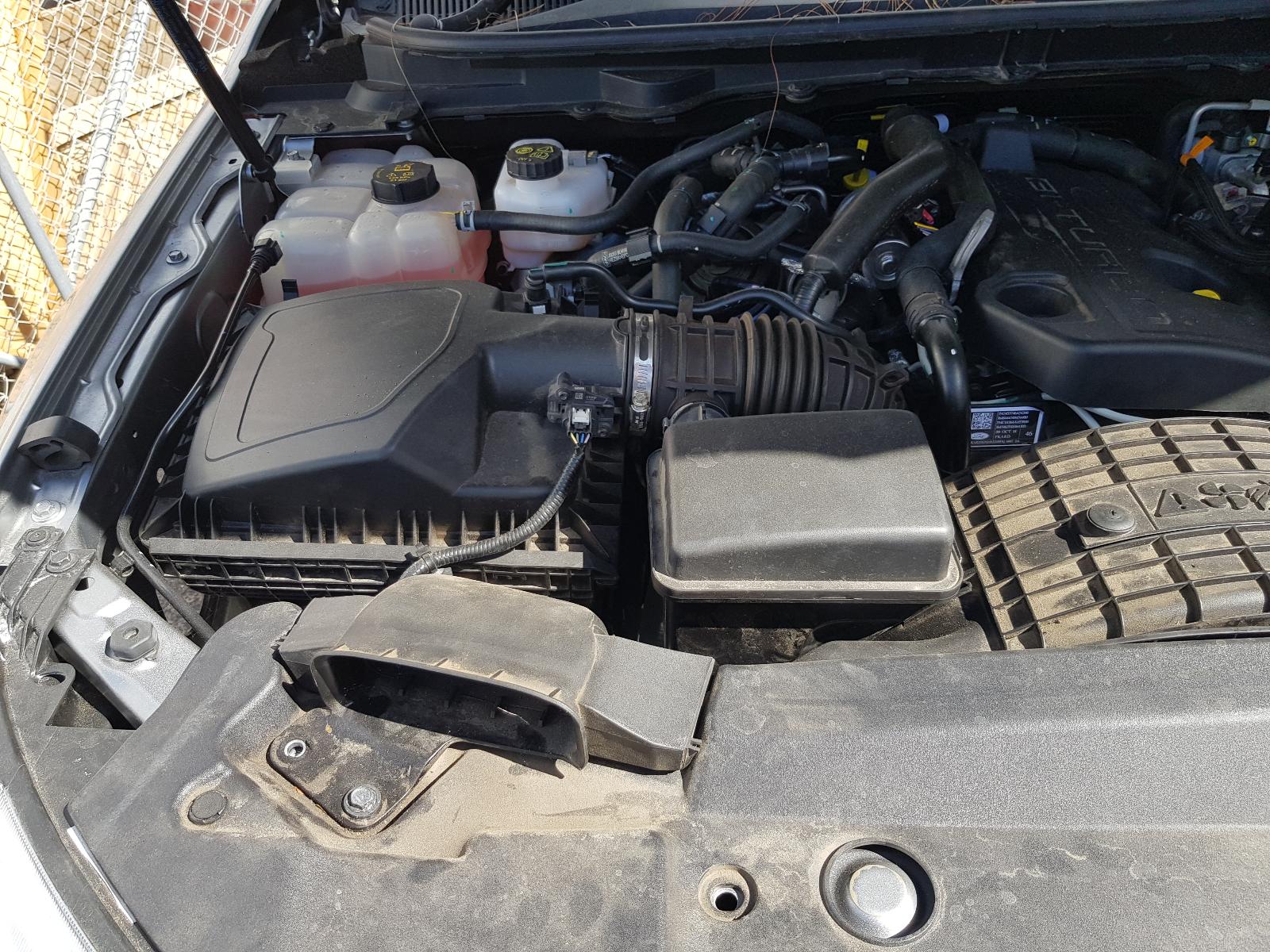 Ford Everest - UA 15-