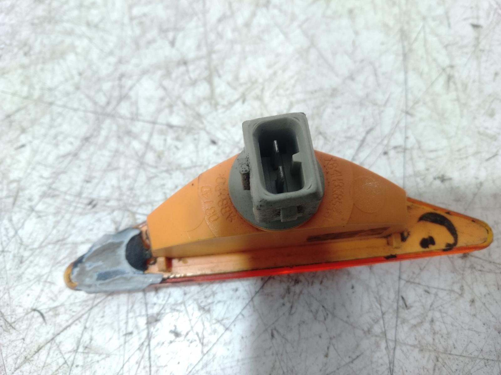 Left_Indicator_Fog_Side