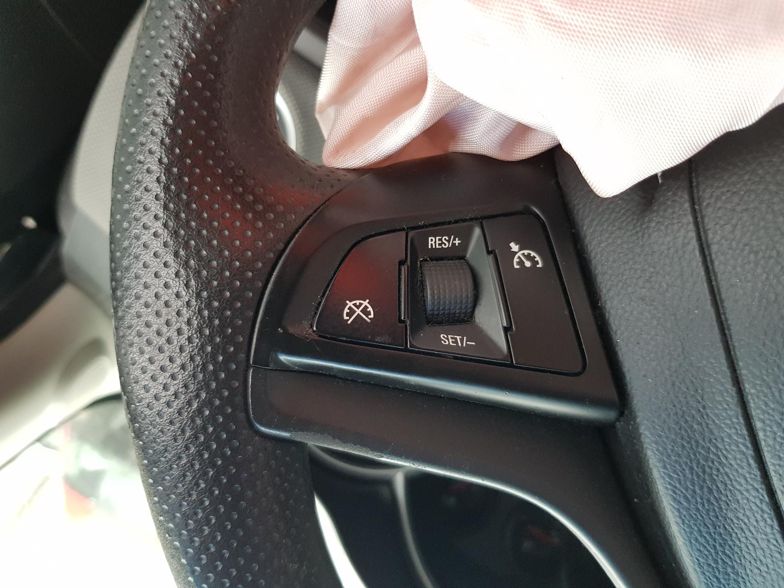 Holden Cruze - 2009-Present