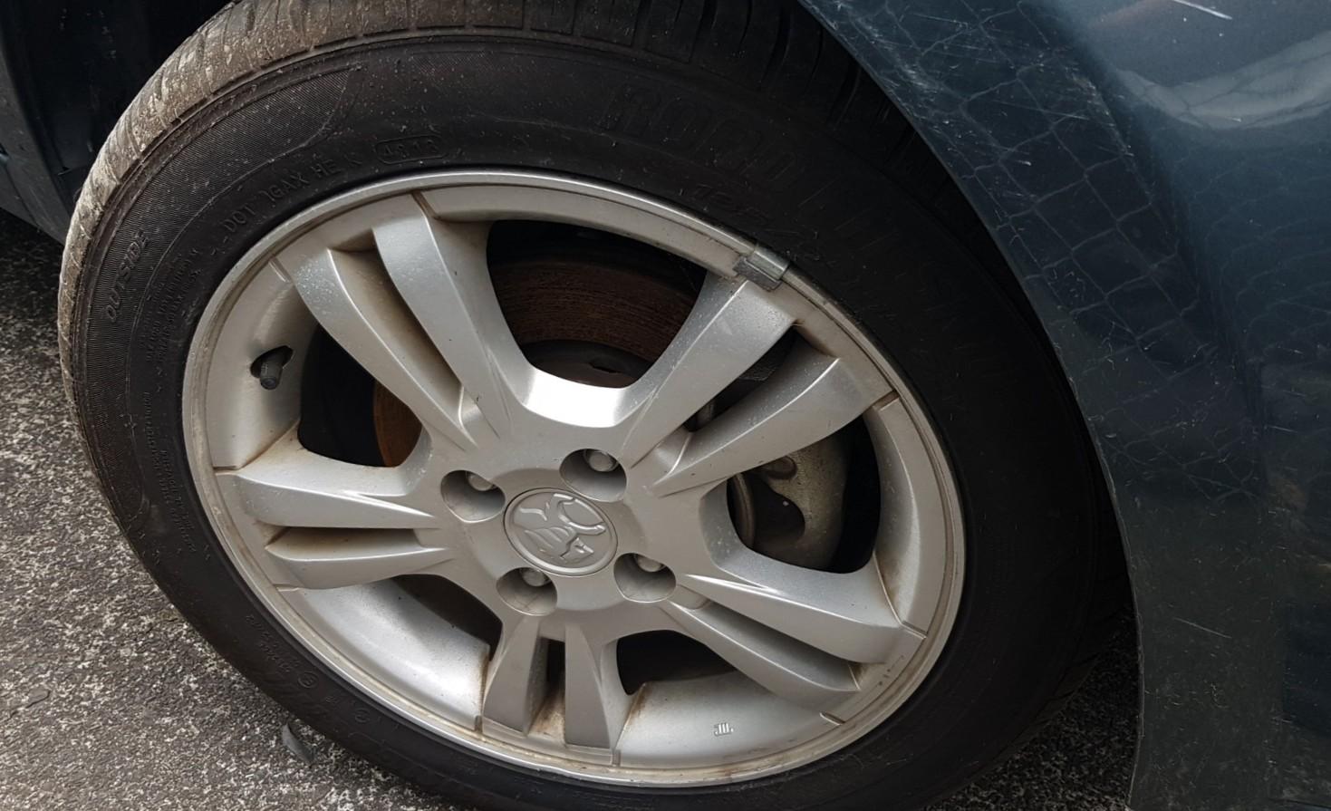 Holden Barina - TK 05-11