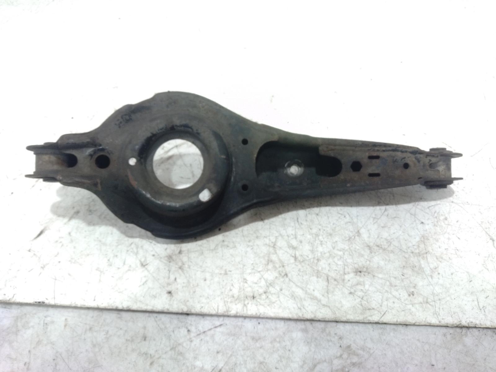 Right_Rear_Trailing_Arm