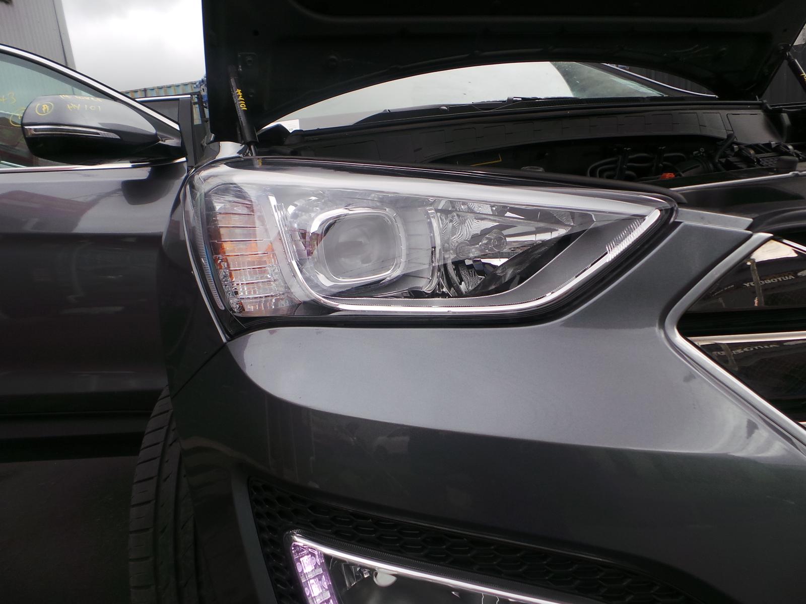 Hyundai Santa Fe - 2013-Present