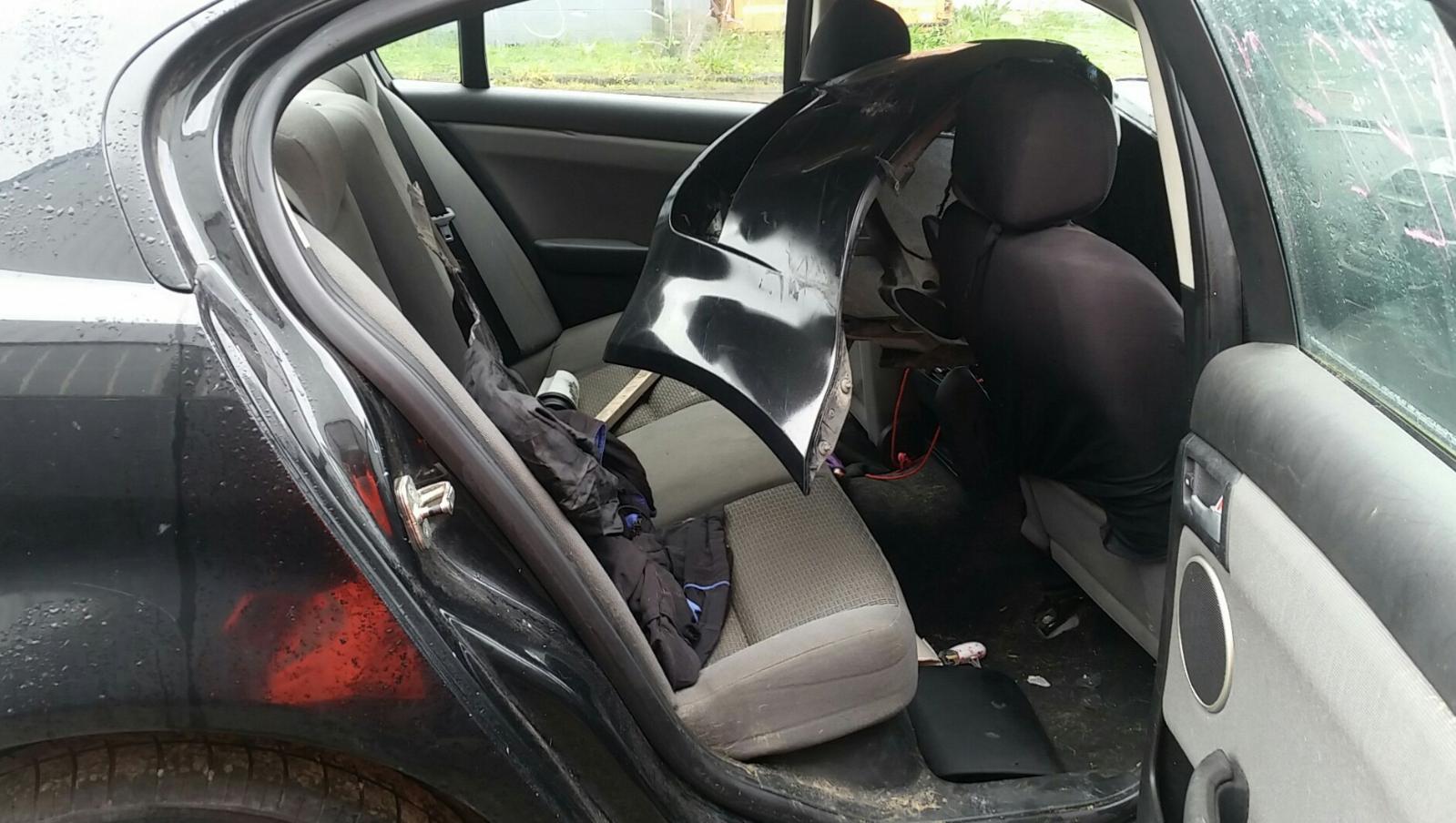 Holden Commodore - VE Omega 06-