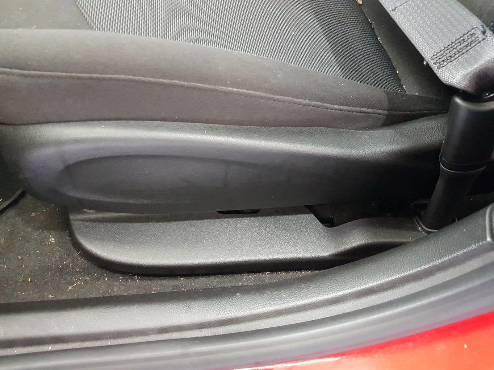 Holden Astra - J 2009-Present