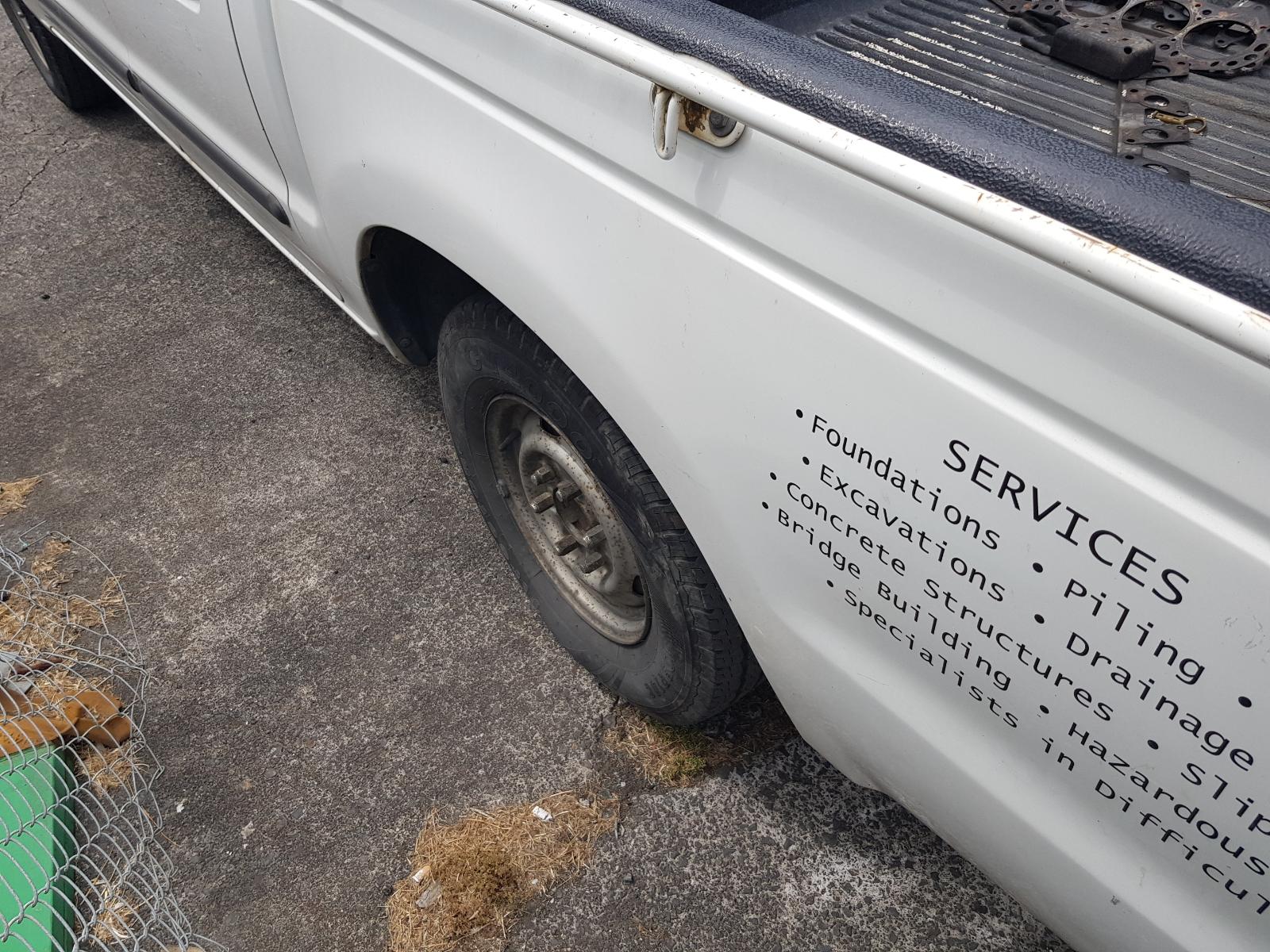 Ford Courier - UT 2005-2006