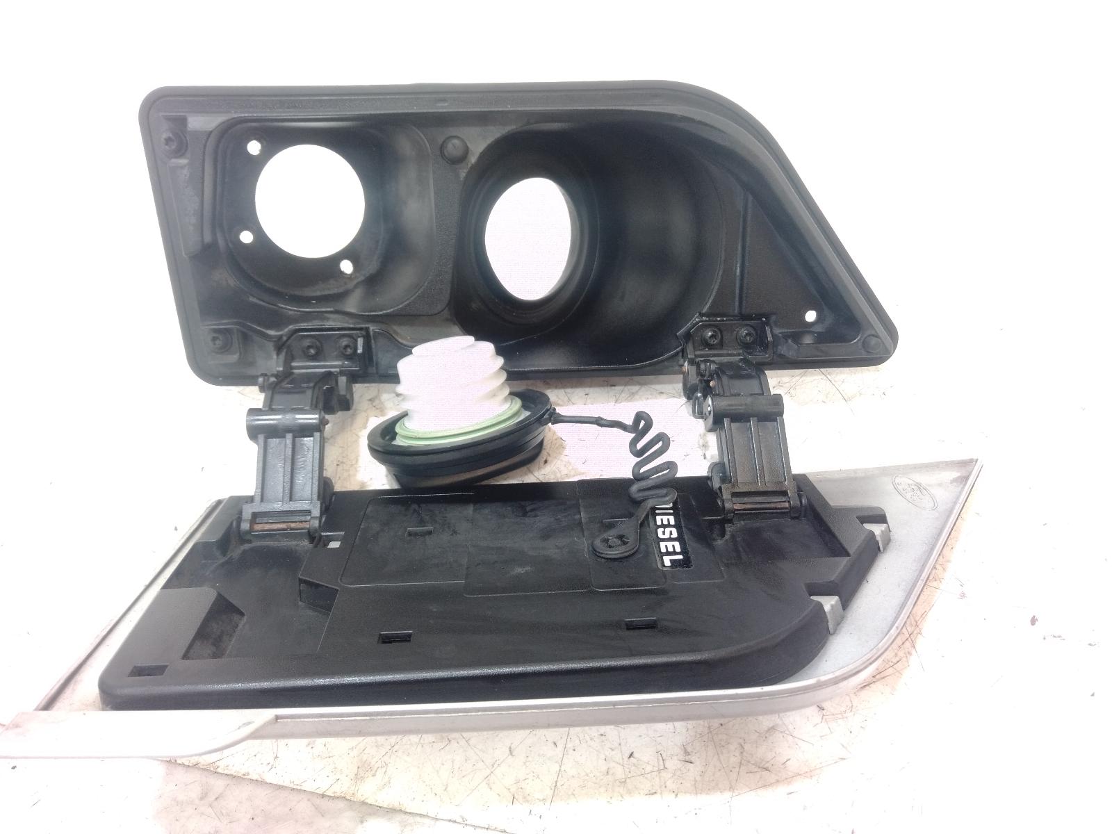 Fuel_Door_Filler