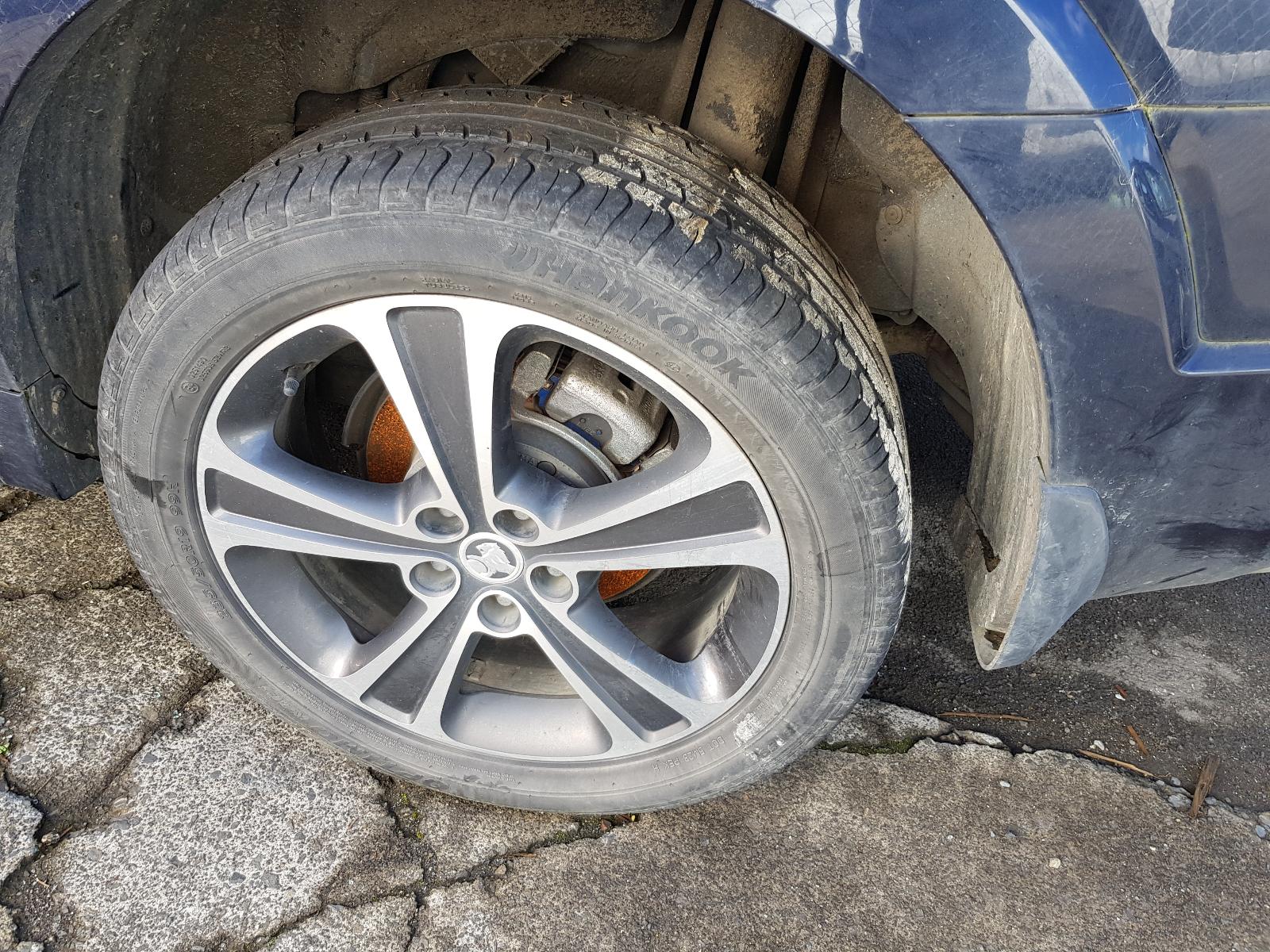 Holden Captiva - Captiva 7 2011-Present