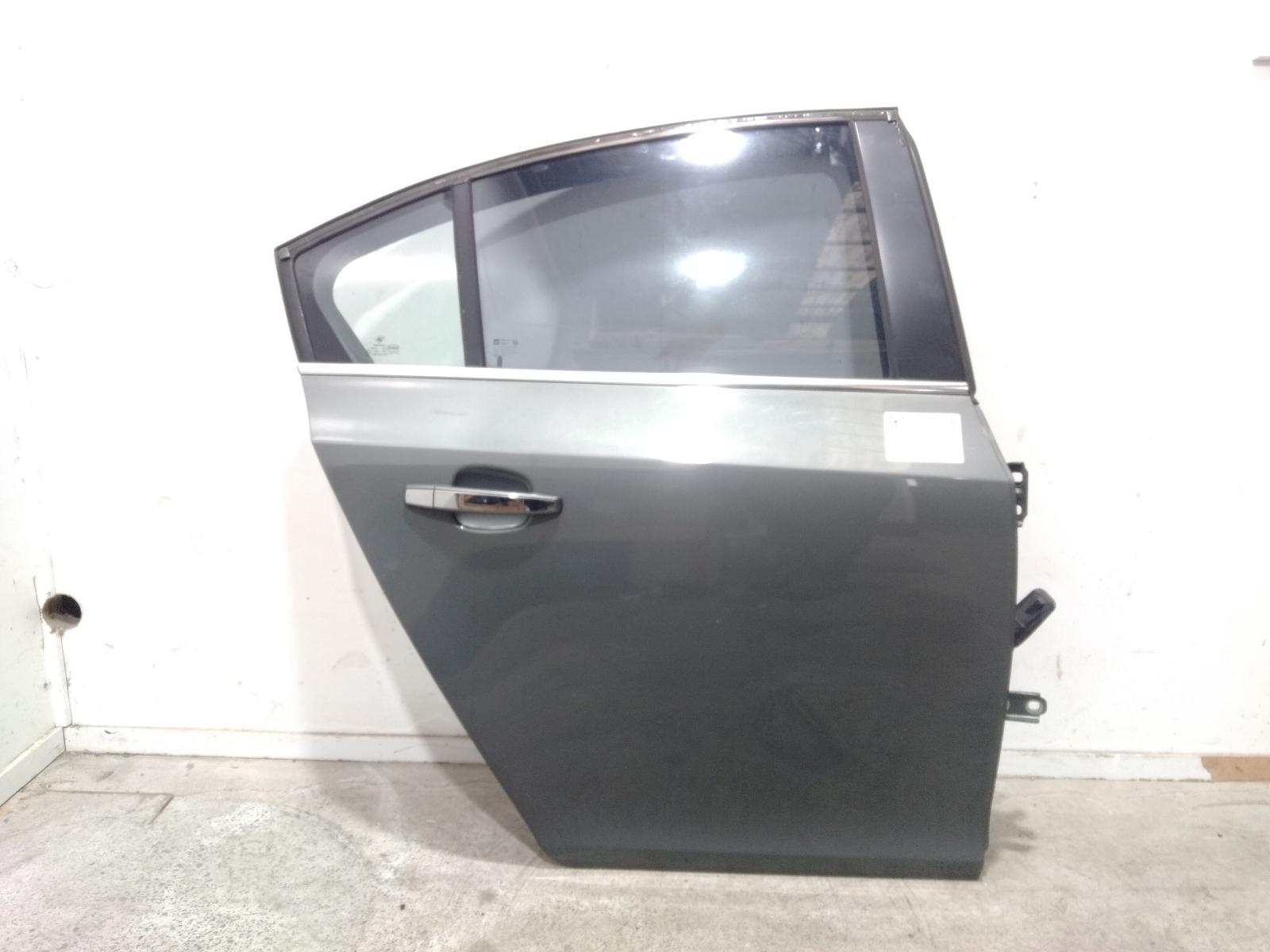 Right_Rear_Door_Sliding