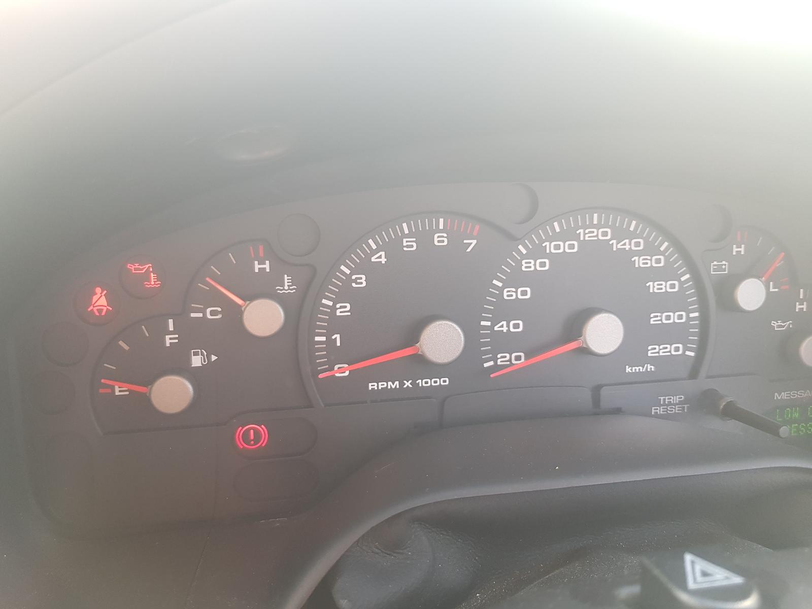 Ford Explorer - UT 2001-2005