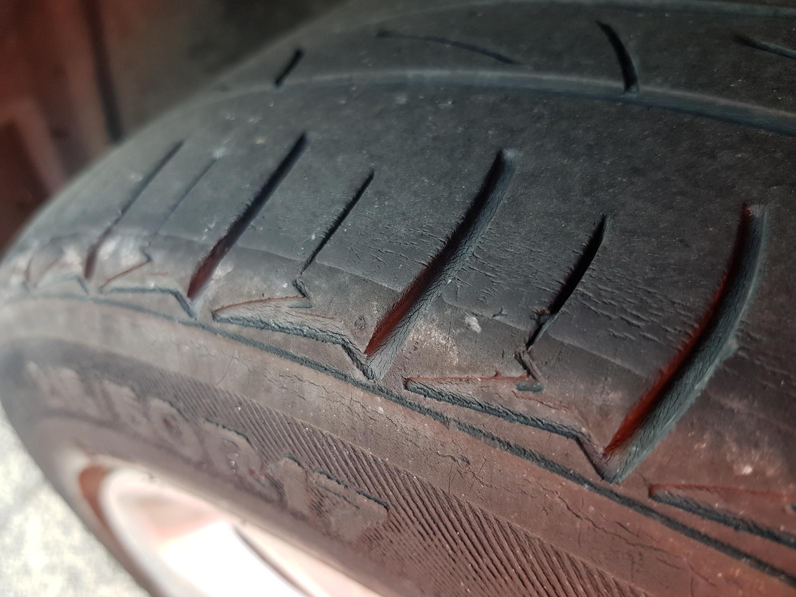 Holden Cruze - 2009-Present