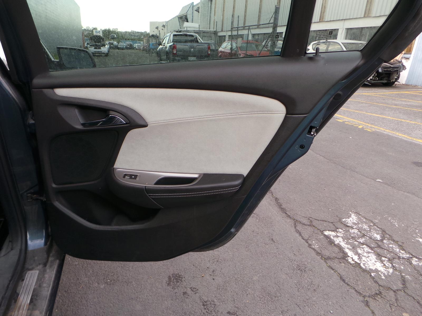 Holden Commodore - VF 2013-Present