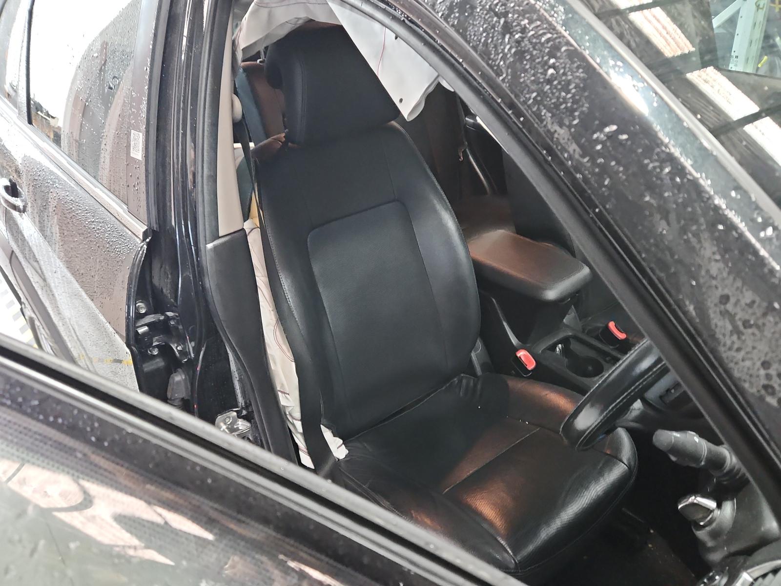 Holden Captiva - Captiva 7 2011-Present