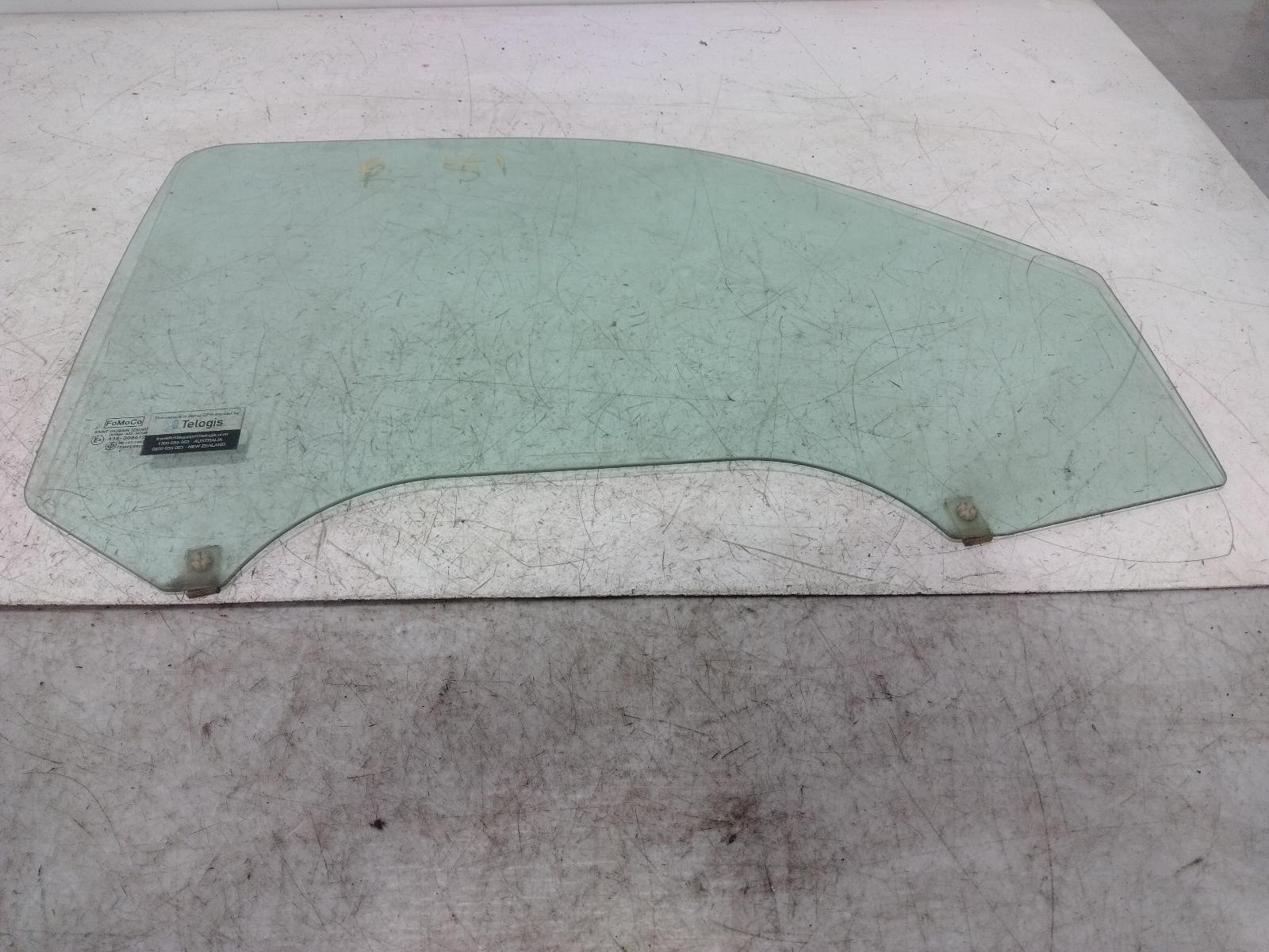 Right_Front_Door_Window