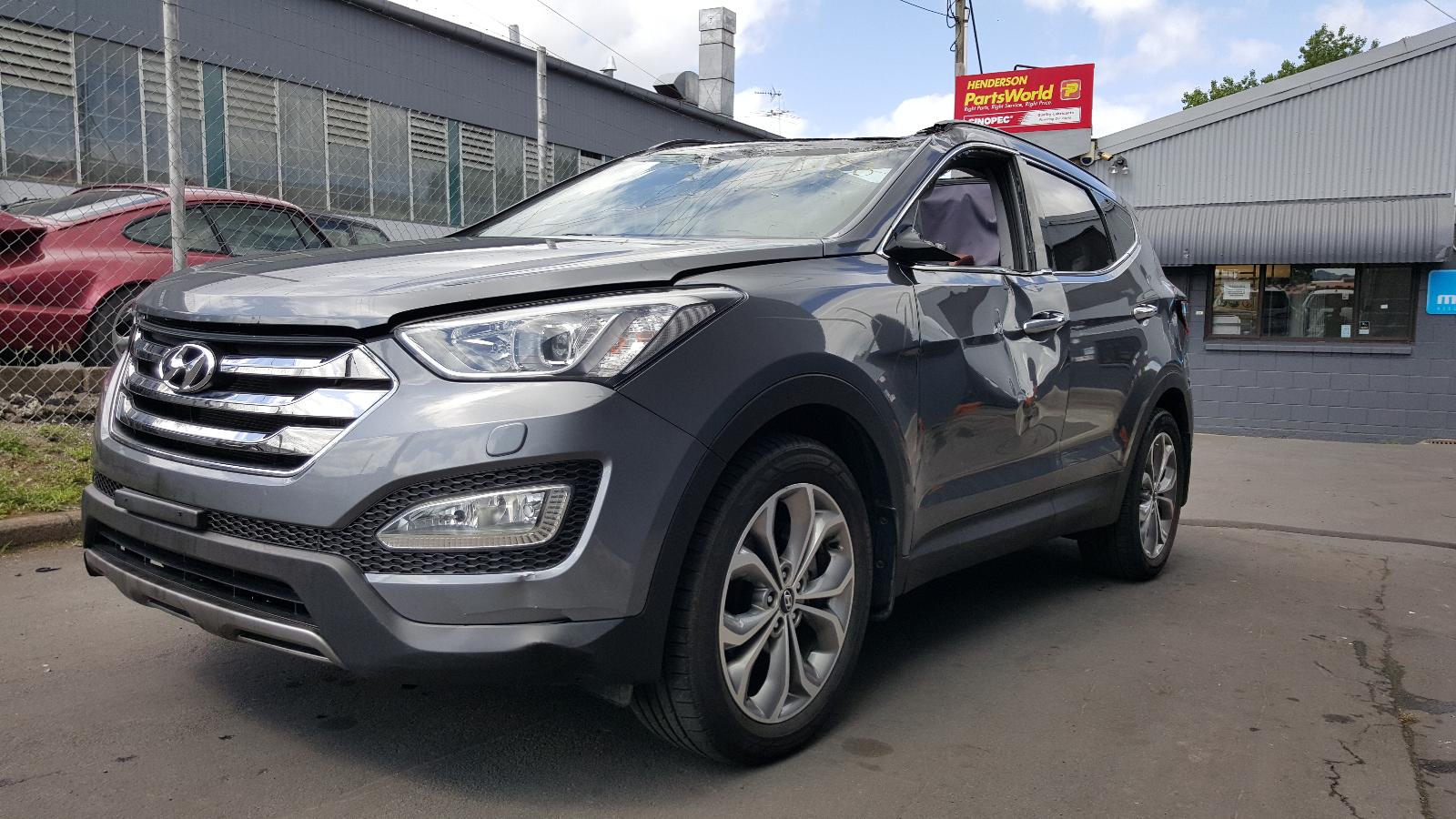 Hyundai Santa Fe - 2013-Present