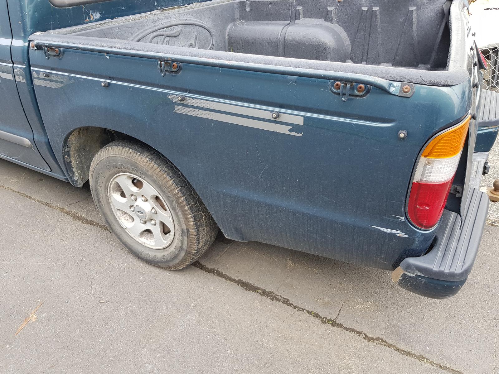 Ford Courier - 99-03